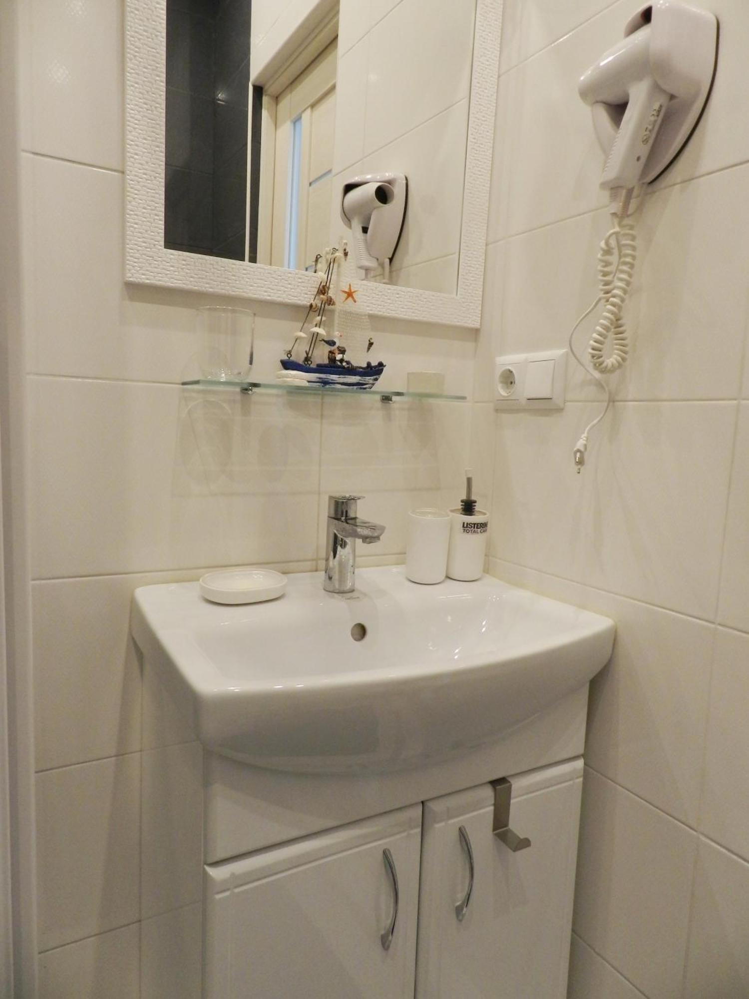 Apartment Kvitka Lviv Exteriör bild